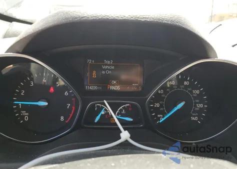 2019 Ford Escape Titanium z USA, uszkodzony, nr VIN 1FMCU9J98KUB54935